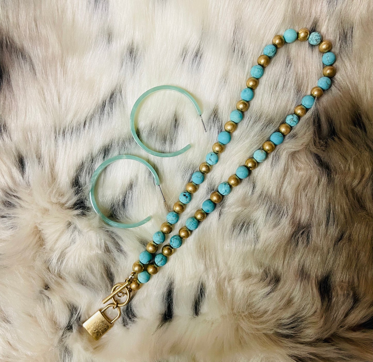 Turquoise & Gold Lock Necklace Set